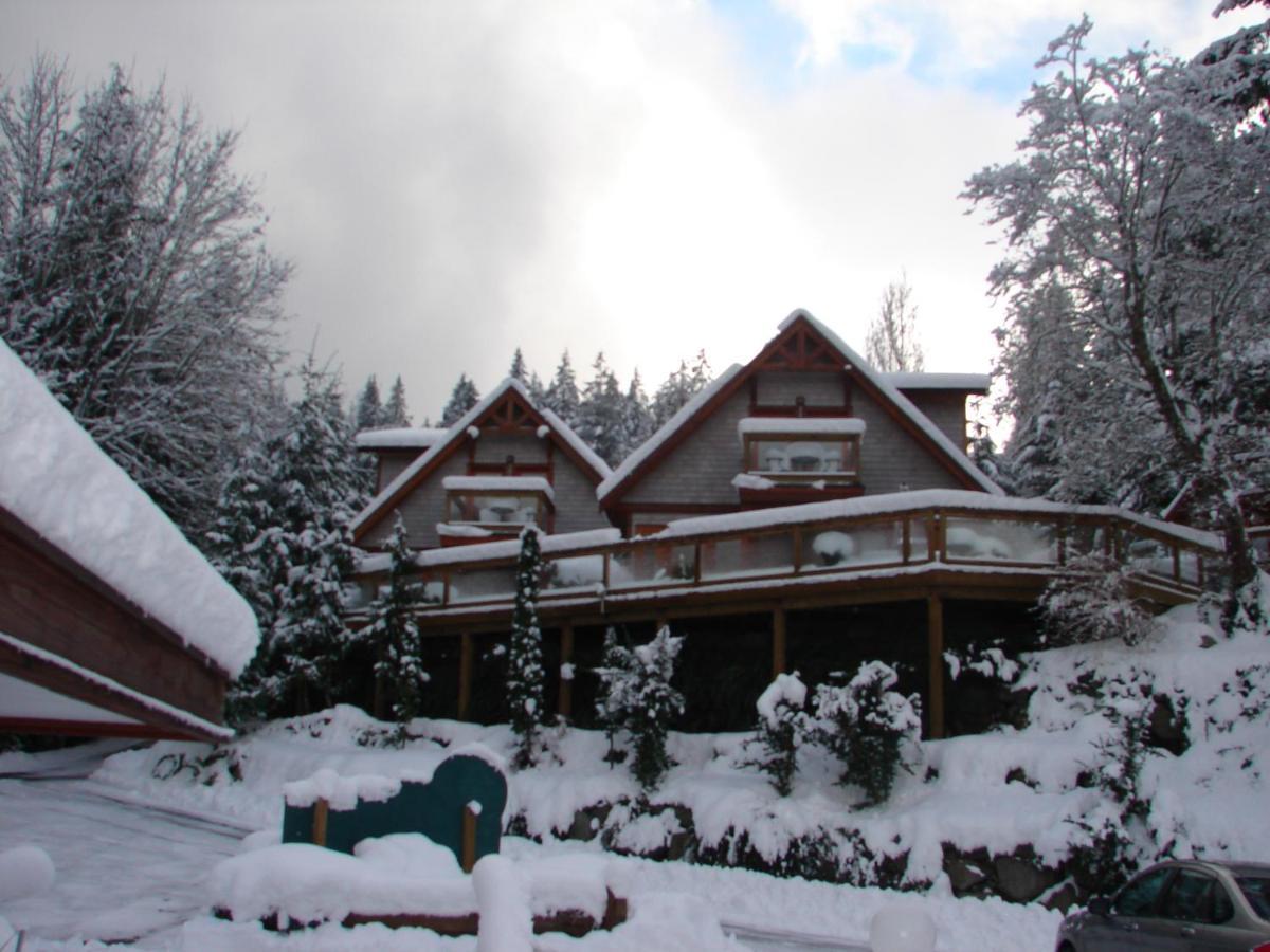 Sunshine Coast Resort Madeira Park Екстер'єр фото